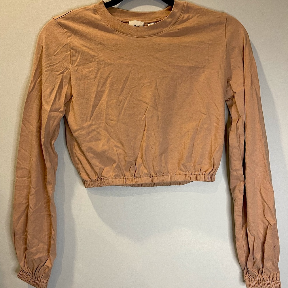 COPY - Aritzia cropped long sleeve